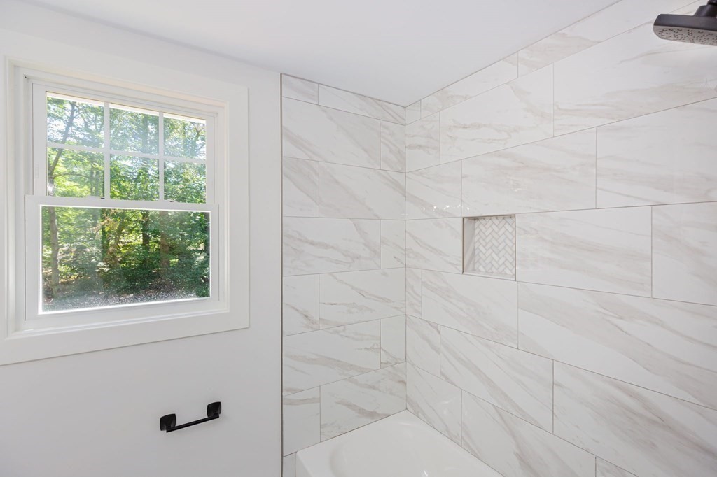 57 Kilsyth Road Easton, MA 02375 - Photo 11 of 26 Gallery Image 11