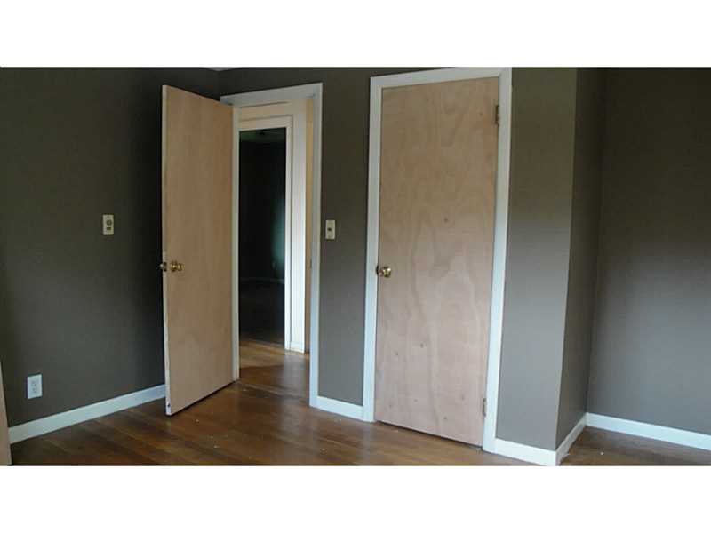 78 Cushing Road Warwick, RI 02888 - Photo 17 of 25 Bedroom.