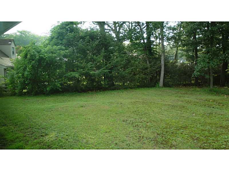 78 Cushing Road Warwick, RI 02888 - Photo 23 of 25 Yard/Garden.