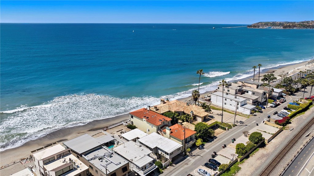 35087 Beach Road Dana Point, CA 92624 - Photo 5 of 31