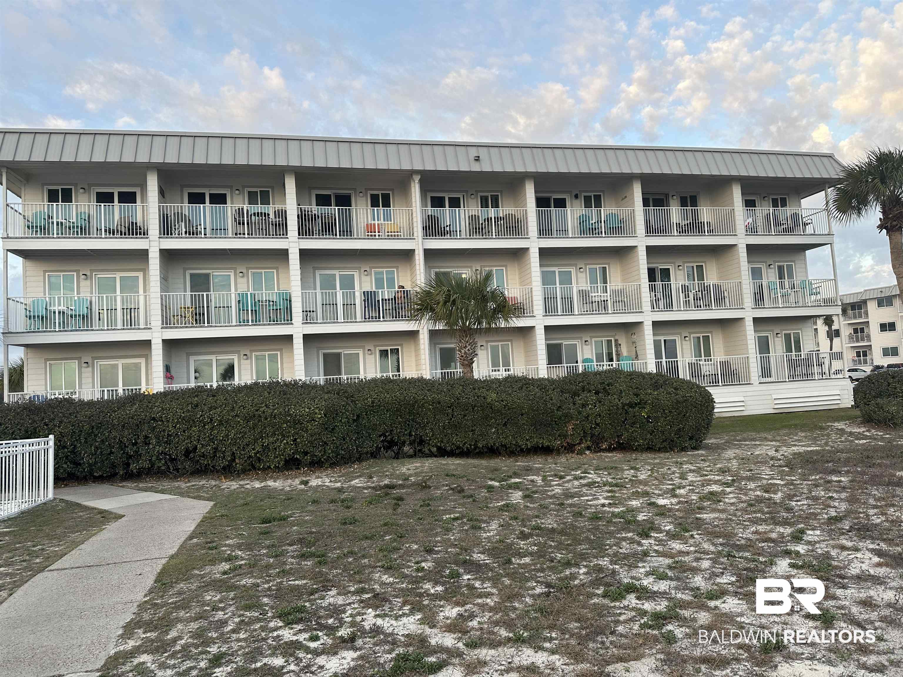 400 Plantation Road, Unit 2202 Gulf Shores, AL 36542 - Photo 1 of 26 View of apartment building / complex