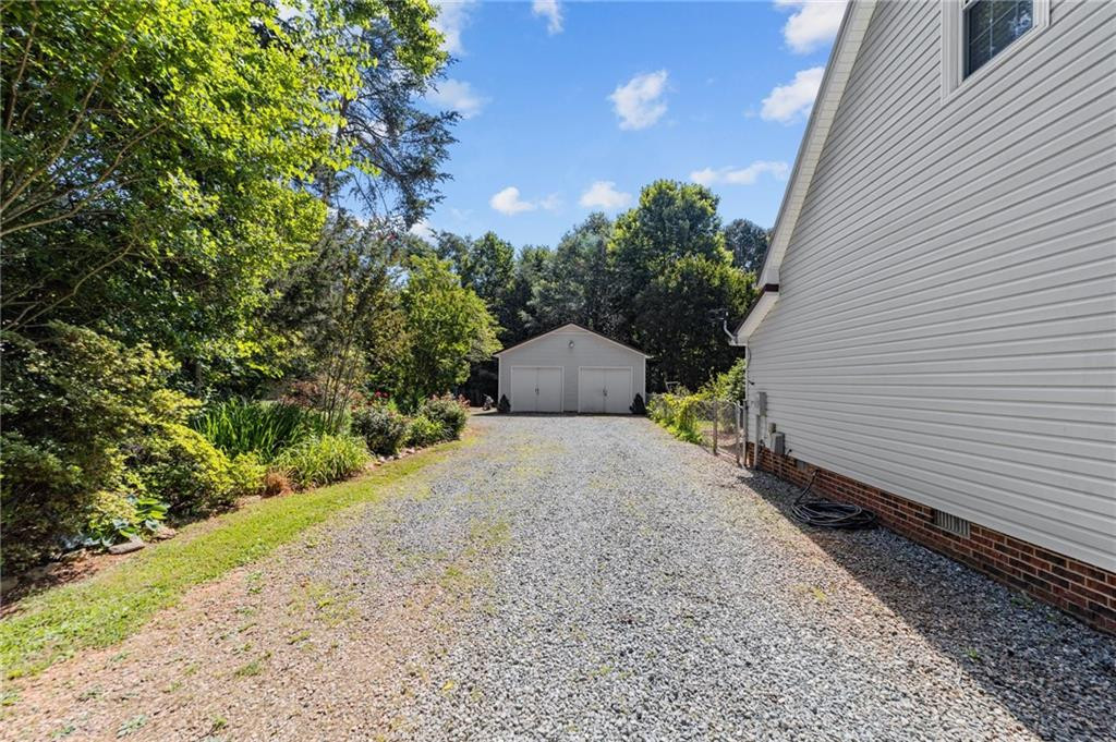 1540 Sykes Road Mebane, NC 27302 - Photo 23 of 36 Gallery Image 23