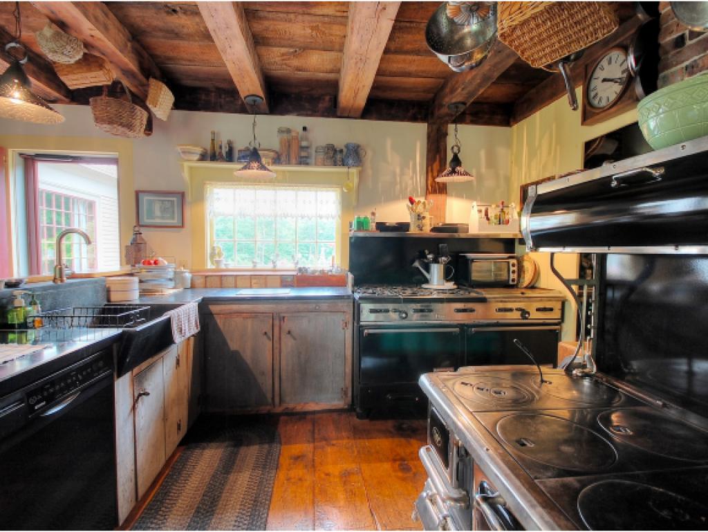 858 Province Road Gilmanton, NH 03237 - Photo 7 of 36