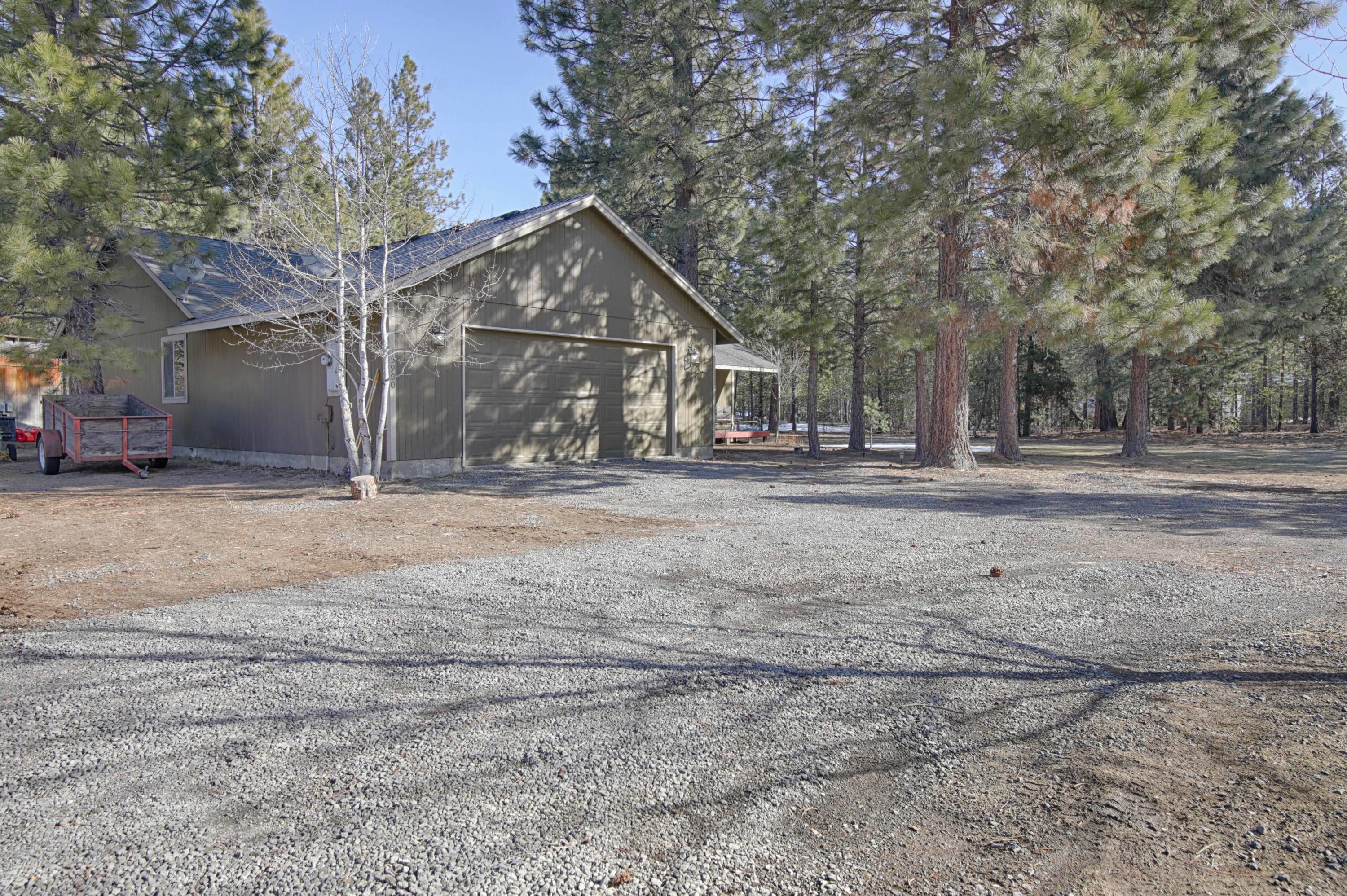 15900 Old Mill Road La Pine, OR 97739 - Photo 18 of 18 Plenty of parking for RV's, Boats or Trailers