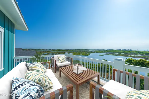 $1,975,000 | 53 Sailview Drive, North Topsail Beach, NC 28460