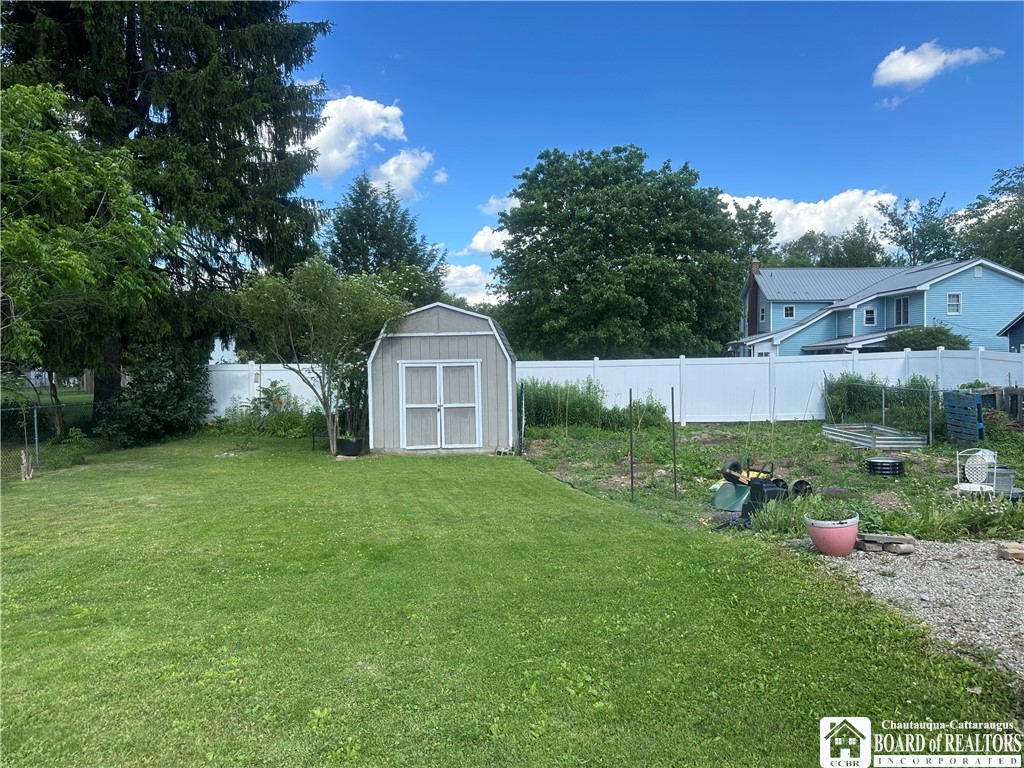 118 Chestnut Street Springville, NY 14141 - Photo 22 of 24