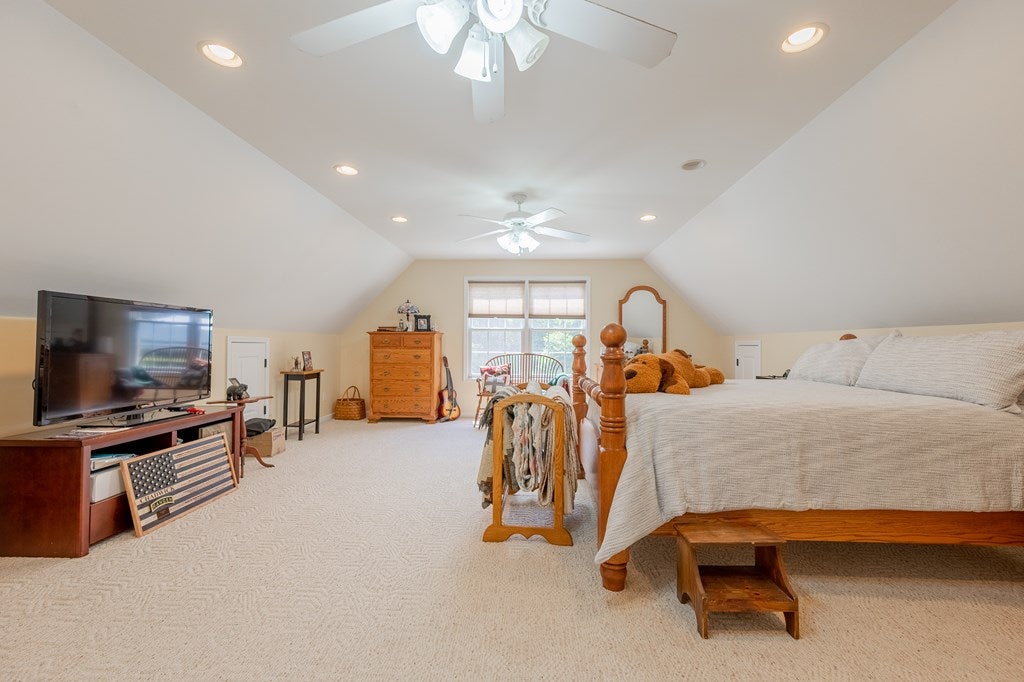 4138 Old Mill Road Pulaski, VA 24301 - Photo 38 of 74 Gallery Image 38