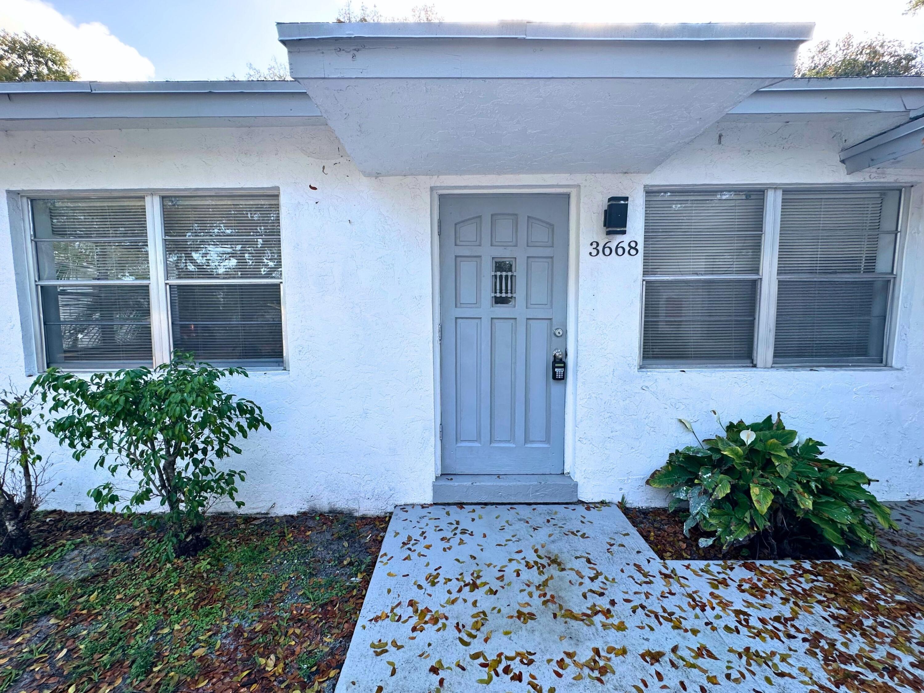 3662 Davis Road, Unit 3668 Palm Springs, FL 33461 - Photo 2 of 19 16 (6)