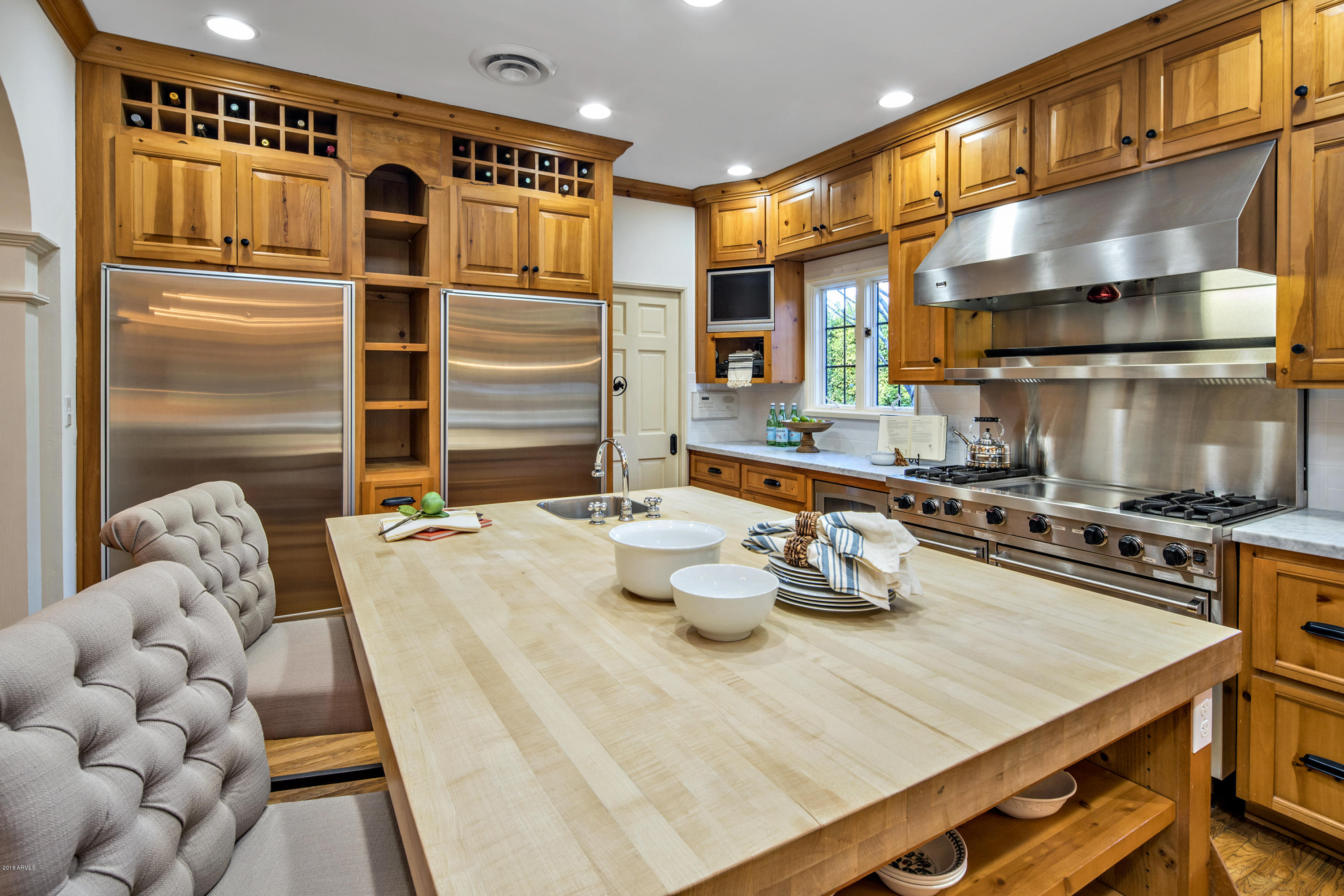 7120 North Wilder Road Phoenix, AZ 85021 - Photo 12 of 62 012_Kitchen