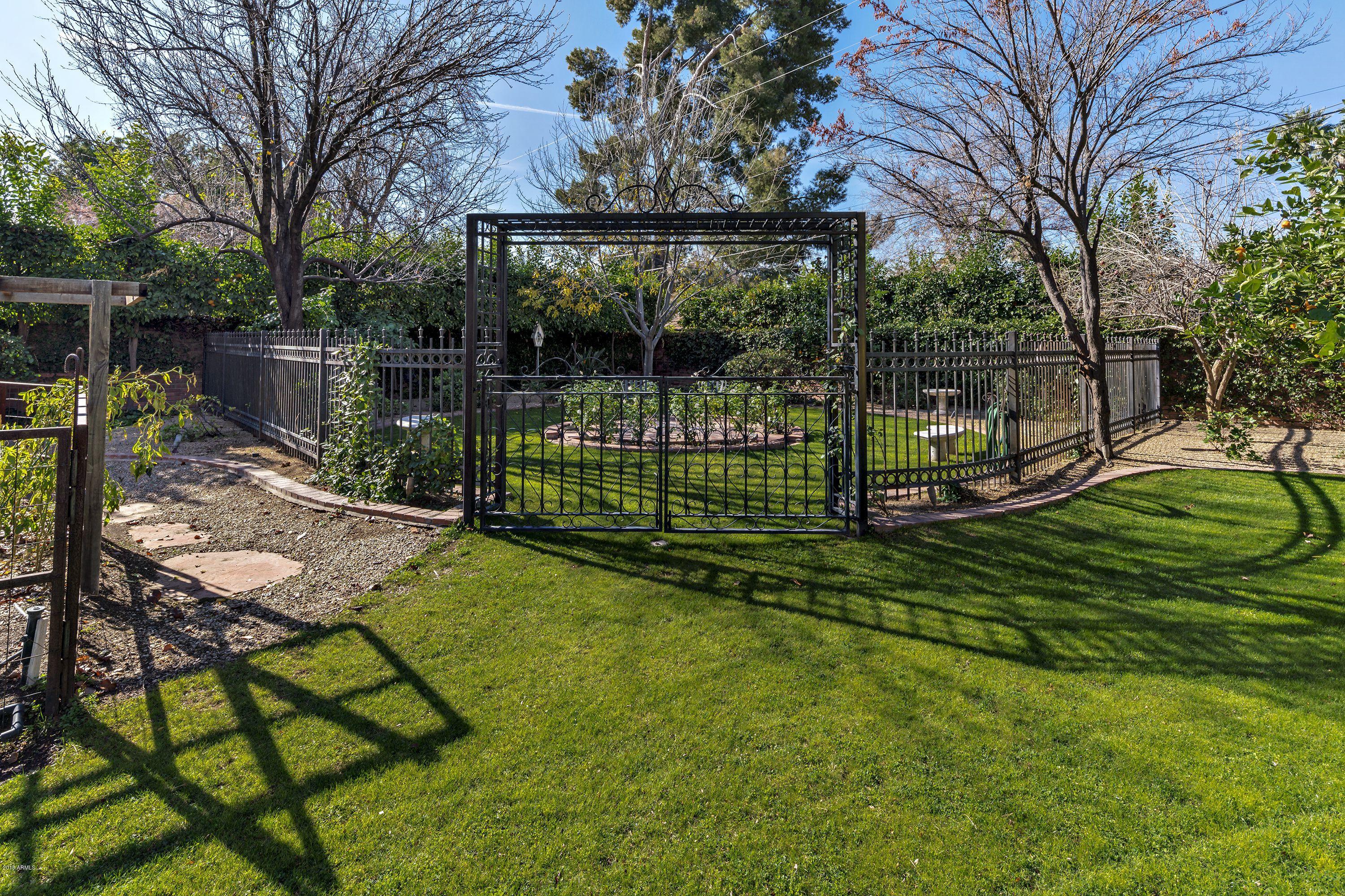 7120 North Wilder Road Phoenix, AZ 85021 - Photo 41 of 62 041_Garden