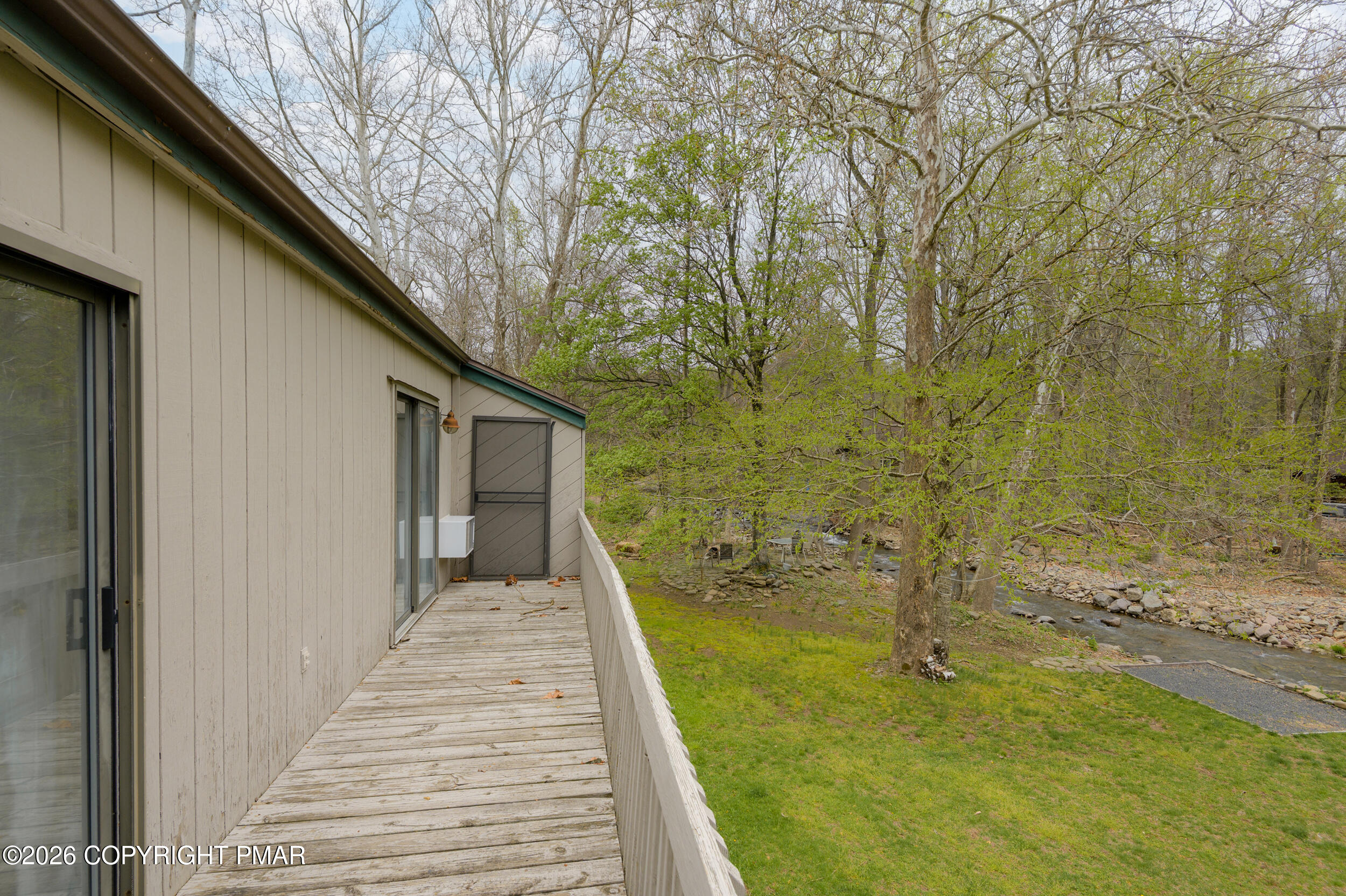 145 Ridge Drive Tannersville, PA 18372 - Photo 12 of 29 012-145ridge-mbertsch