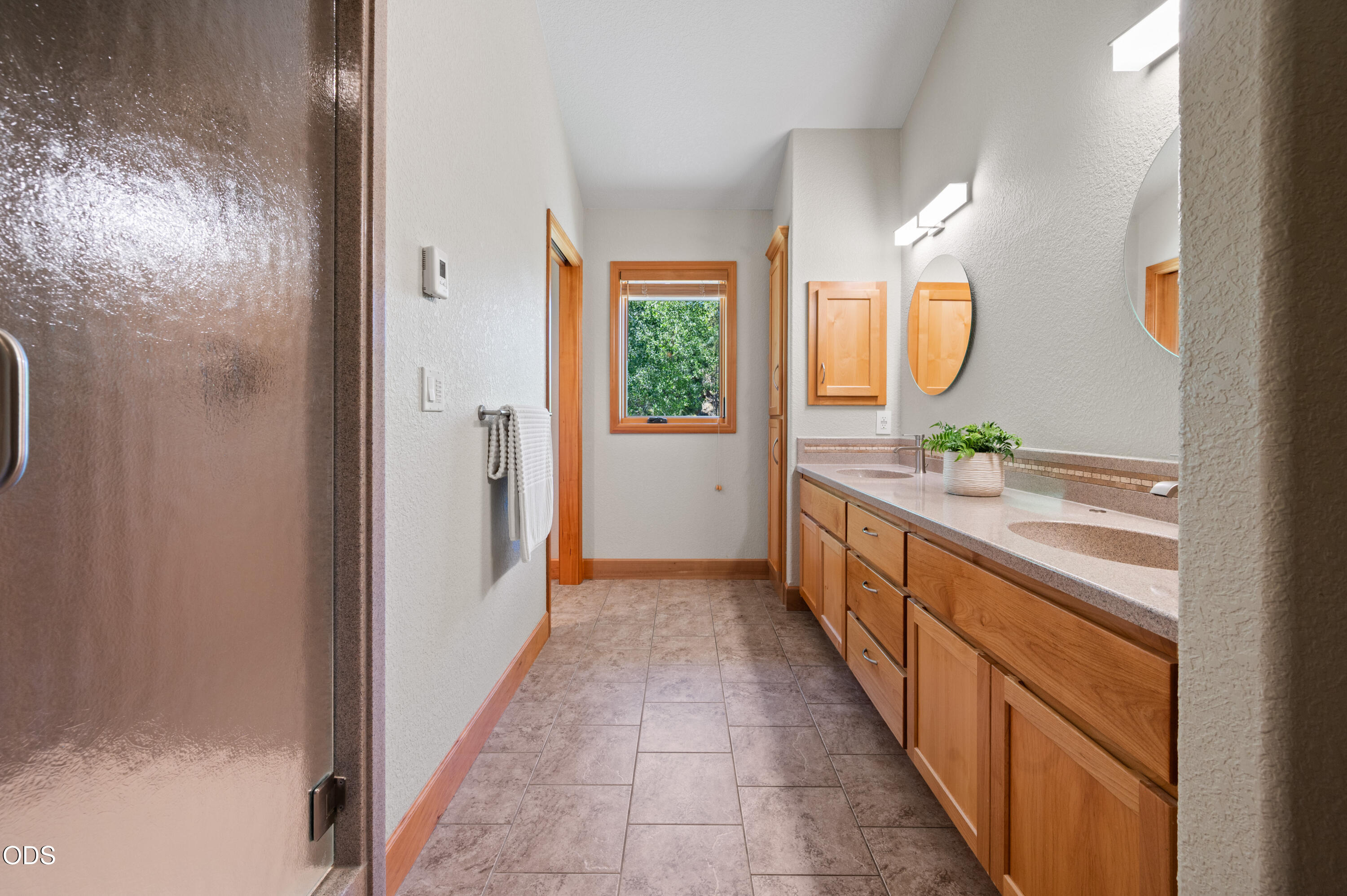 4211 Northwest Lower Village Road Bend, OR 97703 - Photo 40 of 58