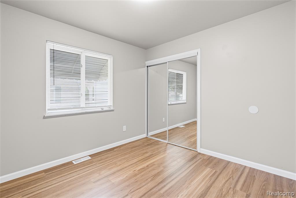 3710 Branch Road Flint, MI 48506 - Photo 24 of 46