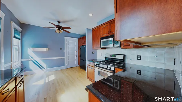 $899,000 | 134 Mansfield Street, New Haven, CT 06511