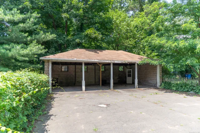 $899,000 | 134 Mansfield Street, New Haven, CT 06511