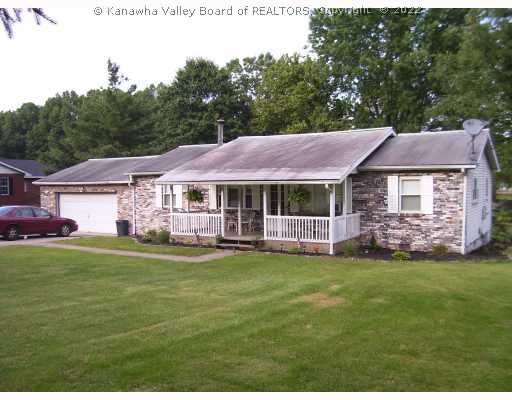 1812 Winfield Road Winfield, WV 25213 - Photo 1 of 8 Exterior Front.