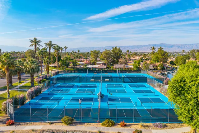 $434,900 | 44149 Chamonix Court, Palm Desert, CA 92260