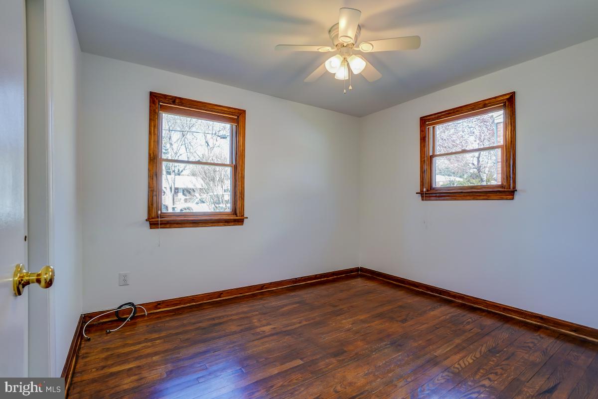 4816 Topping Road Rockville, MD 20852 - Photo 18 of 33 Bedroom #3.