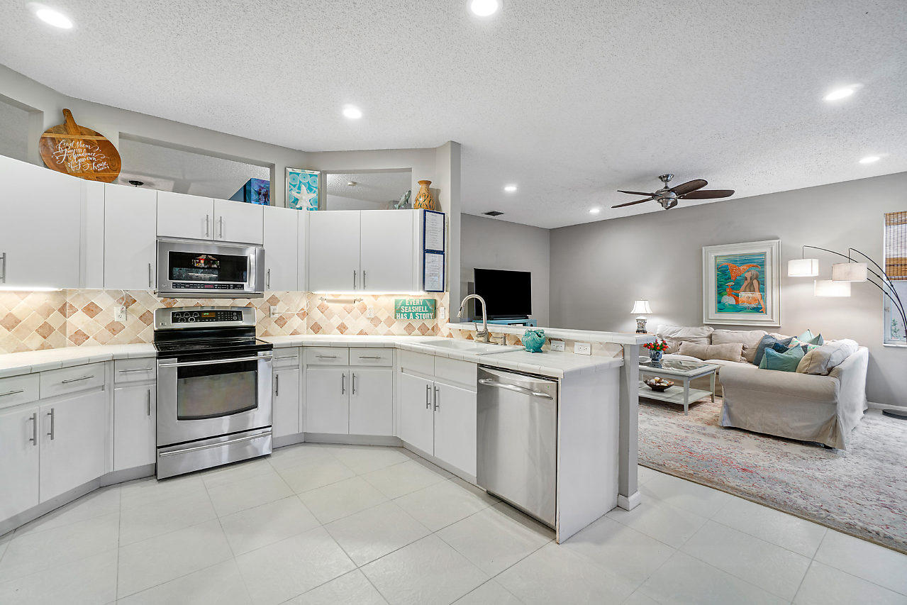 18049 Mambo Drive Boca Raton, FL 33496 - Photo 18 of 58 018-18049MamboDr-BocaRaton-FL-small