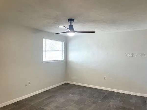 $2,900 | 7464 Cass Circle, Sarasota, FL 34231