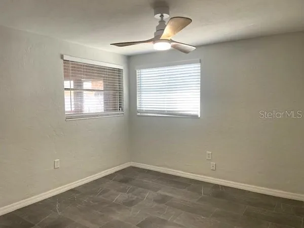 $2,900 | 7464 Cass Circle, Sarasota, FL 34231