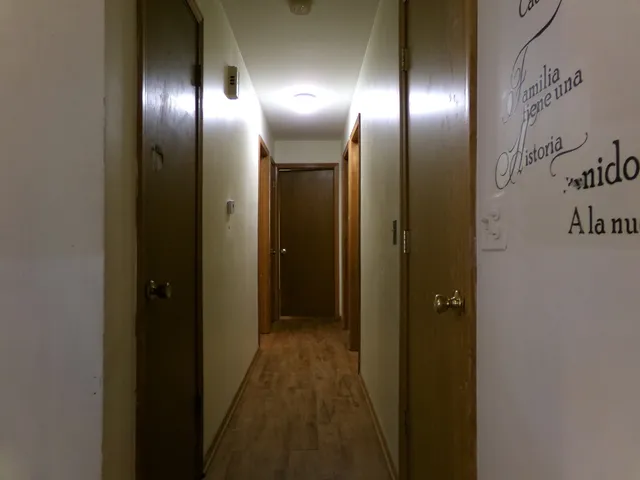 $2,600 | 2729 Lowery Court, Zion, IL 60099