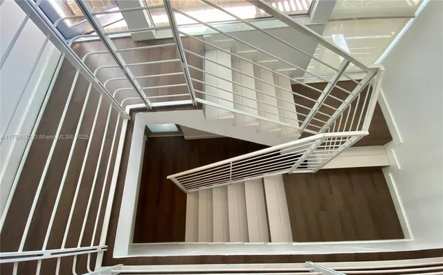 $1,000,000 | 1600 Michigan Avenue, Unit 8, Miami Beach, FL 33139