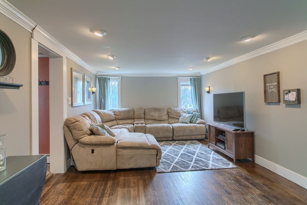 54 Riverneck Road Chelmsford, MA 01824 - Photo 16 of 30 Gallery Image 16