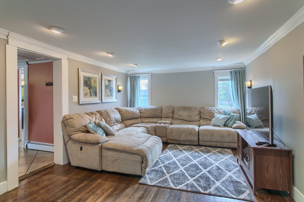54 Riverneck Road Chelmsford, MA 01824 - Photo 17 of 30 Gallery Image 17