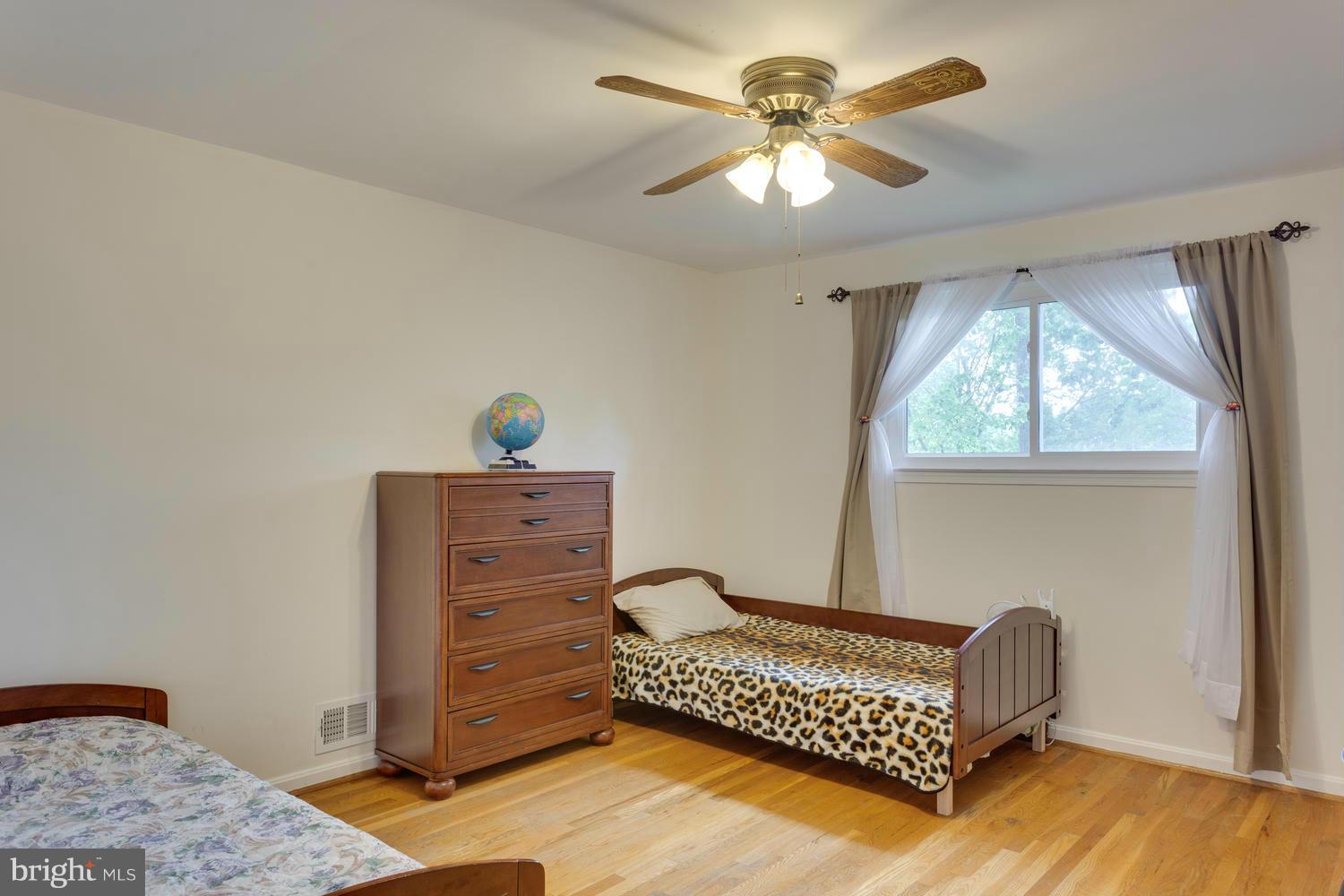 8914 Copperfield Court Springfield, VA 22151 - Photo 15 of 26 Bedroom