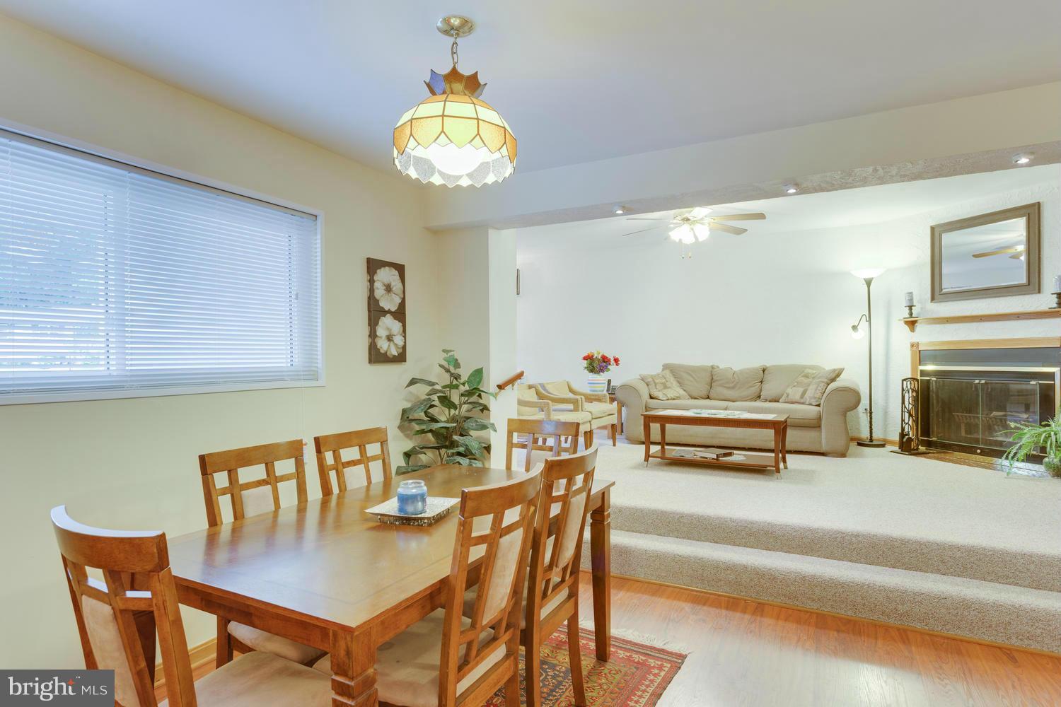8914 Copperfield Court Springfield, VA 22151 - Photo 20 of 26 Family Room