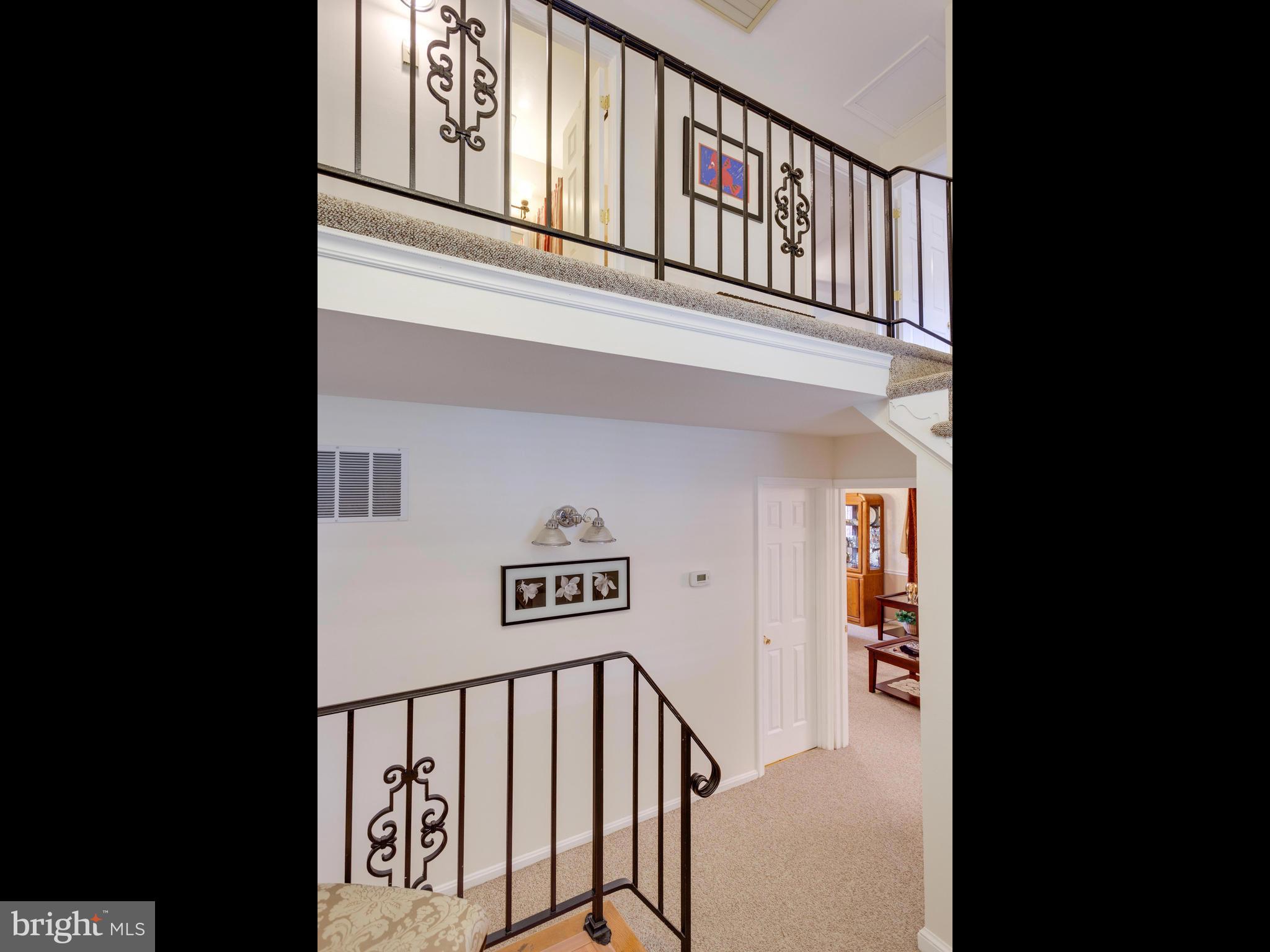 8914 Copperfield Court Springfield, VA 22151 - Photo 4 of 26 Interior (General)