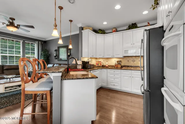 $624,999 | 99 Gables Way, Jackson, NJ 08527