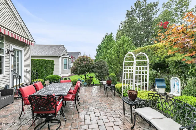 $624,999 | 99 Gables Way, Jackson, NJ 08527