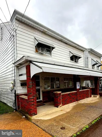 $200,000 | 141-143 North Mill Street, St. Clair, PA 17970