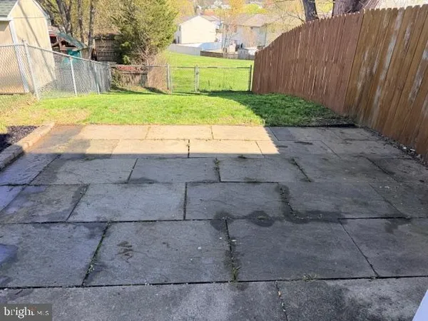 $270,000 | 760 Johahn Drive, Westminster, MD 21158