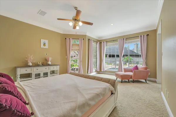 $999,000 | 3311 Oak Links Avenue, Houston, TX 77059