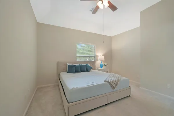 $999,000 | 3311 Oak Links Avenue, Houston, TX 77059