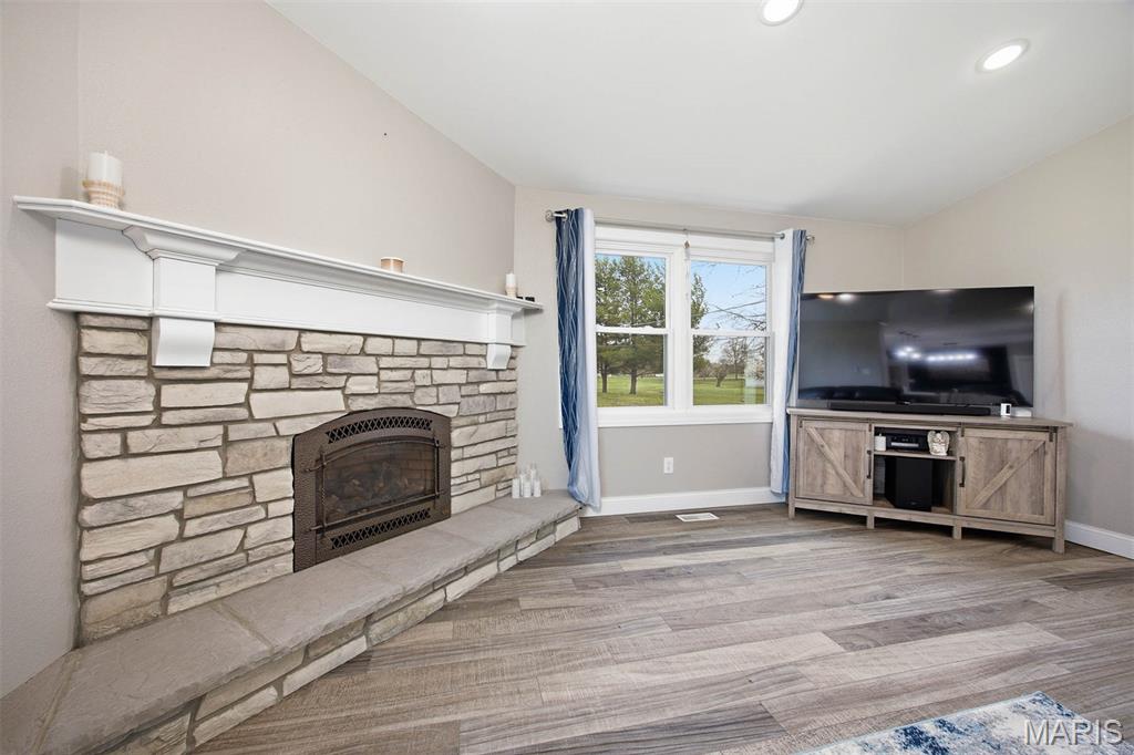 12801 Sarah Drive Highland, IL 62249 - Photo 13 of 61
