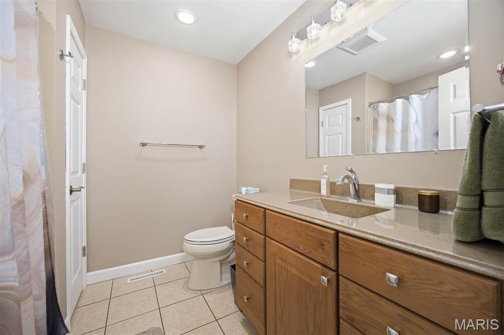 12801 Sarah Drive Highland, IL 62249 - Photo 19 of 61