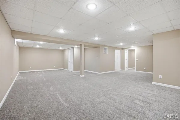 $470,000 | 12801 Sarah Drive, Highland, IL 62249
