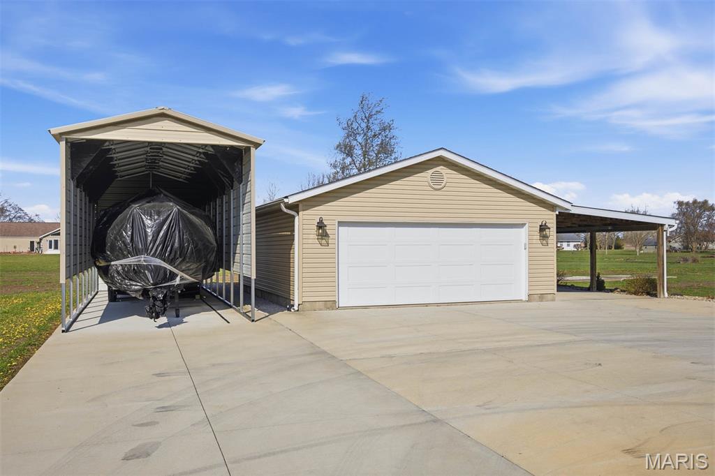 12801 Sarah Drive Highland, IL 62249 - Photo 39 of 61