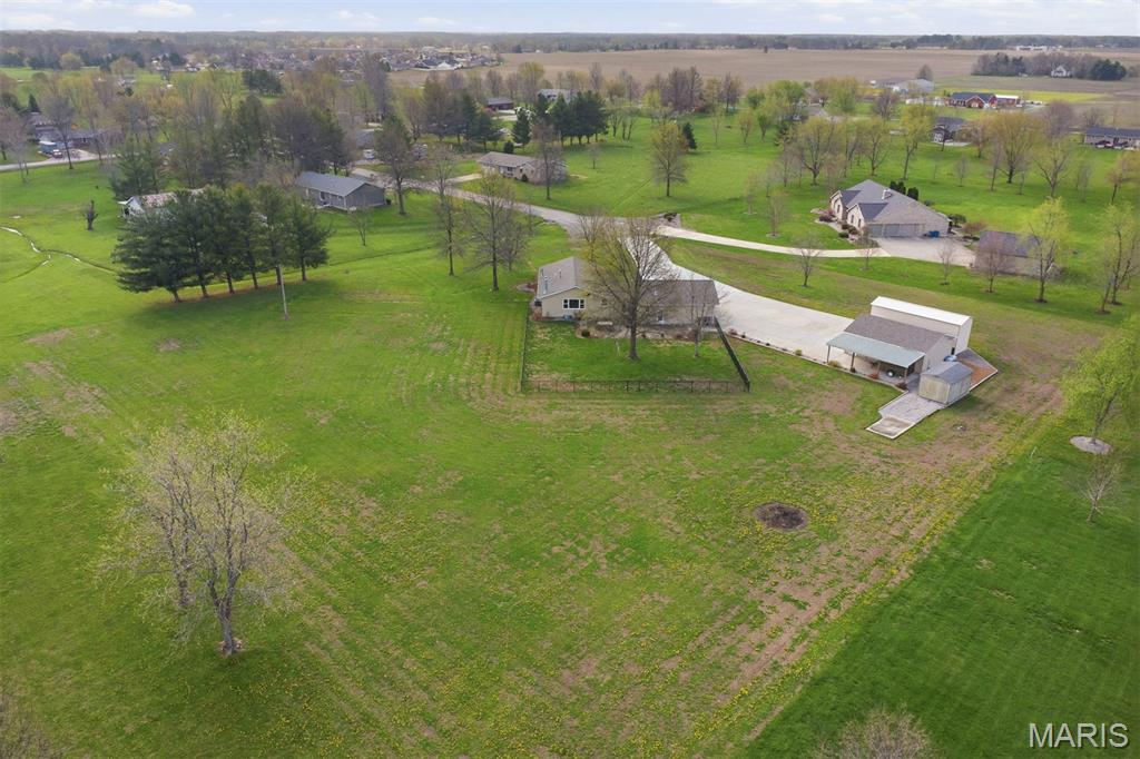 12801 Sarah Drive Highland, IL 62249 - Photo 53 of 61