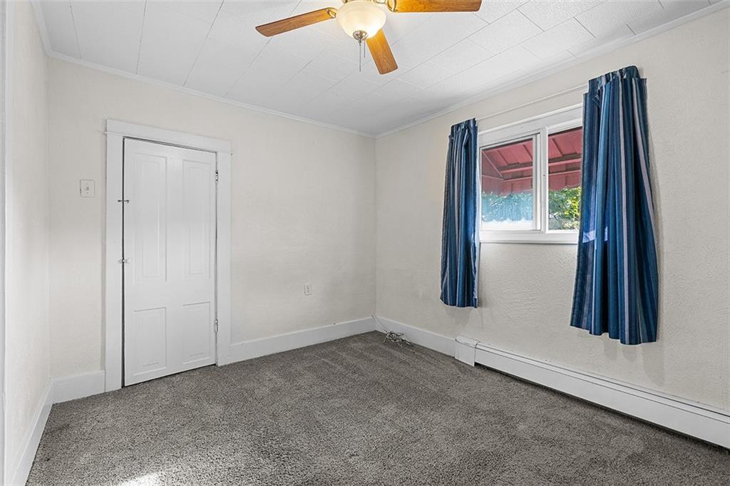 404 1/2 Franklin Avenue Vandergrift, PA 15690 - Photo 24 of 31 an empty room with windows