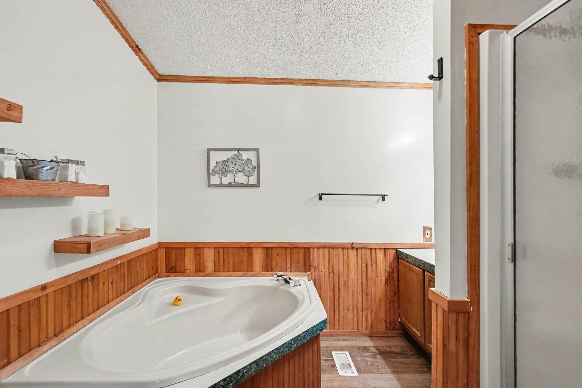 23410 North County Line Road Newaygo, MI 49337 - Photo 20 of 31 020_file_4897