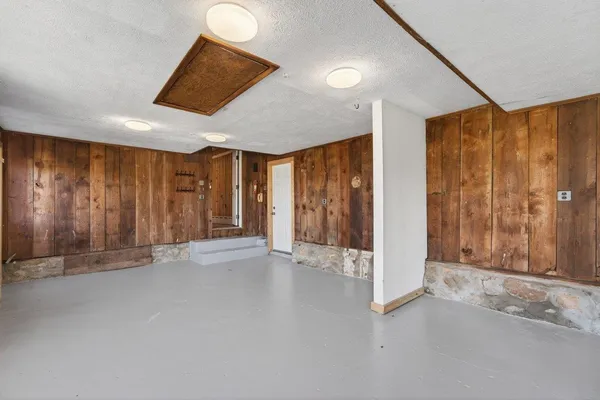 $439,900 | 422 Mechanic Street, Luray, VA 22835