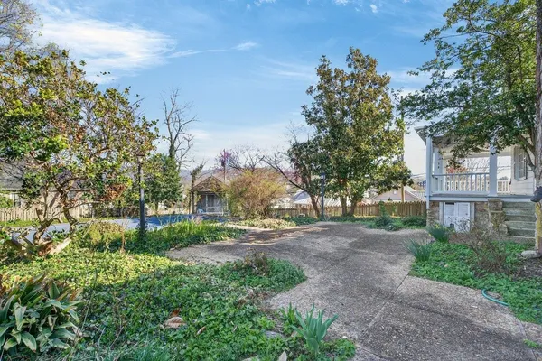 $439,900 | 422 Mechanic Street, Luray, VA 22835