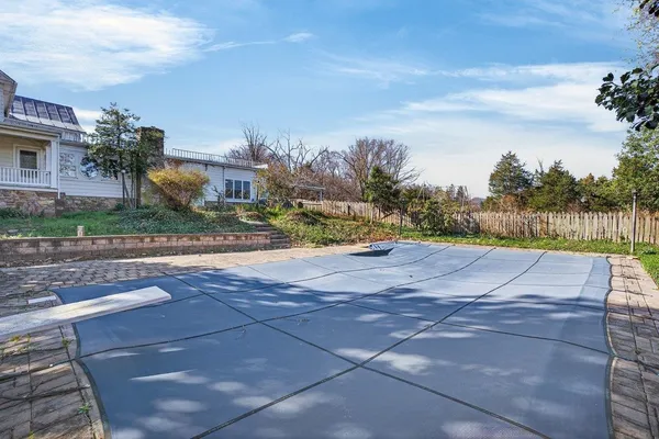 $439,900 | 422 Mechanic Street, Luray, VA 22835