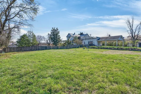 $439,900 | 422 Mechanic Street, Luray, VA 22835