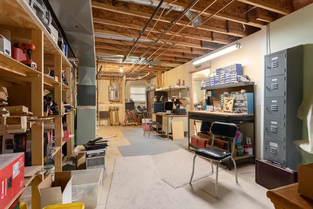 $399,000 | 5817 East B Avenue, Richland, MI 49083